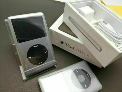 New sealed packaging Apple iPod classic 7th Generation 120GB Black