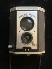 Vintage Eastman Kodak Brownie Reflex Synchro Model  display, parts or repair