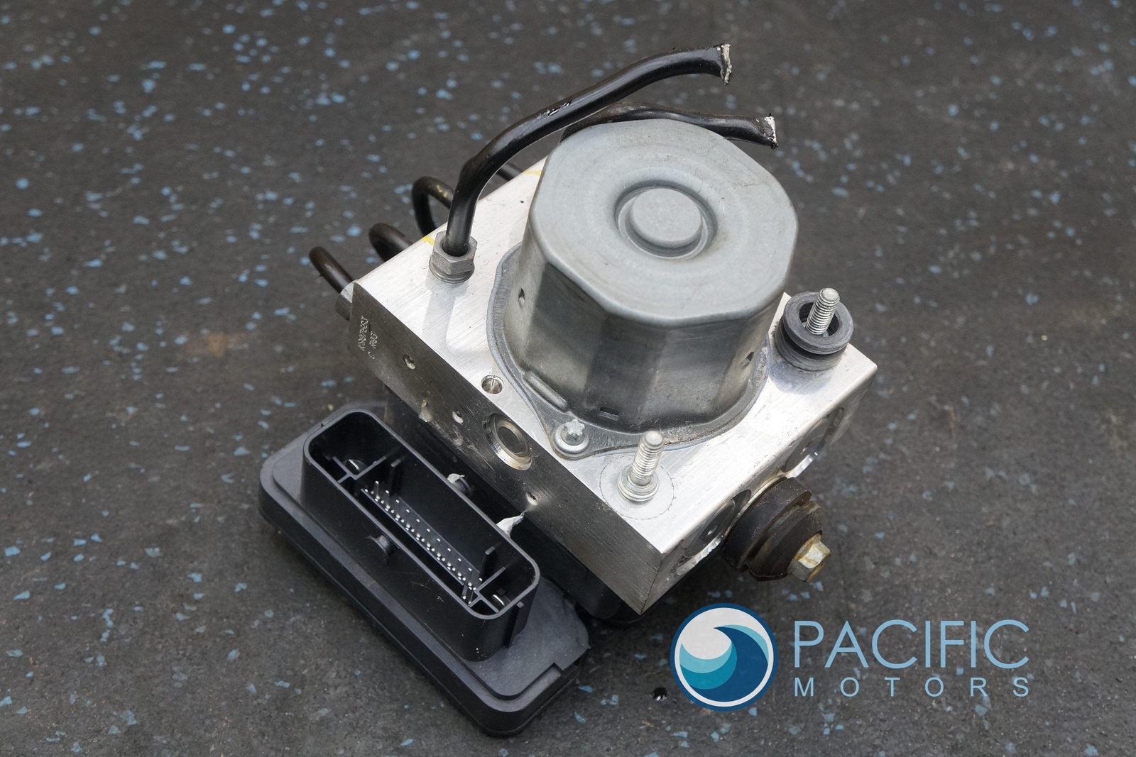 Anti Lock ABS Brake Pump Module 670008166 OEM Maserati Quattroporte VI