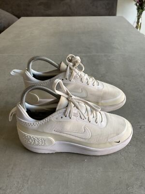 Nike Amixa Low Textil Sneaker Weiß UK4/US6,5/EU37,5