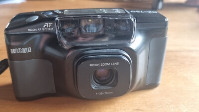 Ricoh RZ-750 analoge Kompaktkamera Ricoh Zoom Lense 38-76 mm 