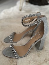 Badgley Mischka Jewel Strappy Silver High Heel Bridal Shoes Size 8