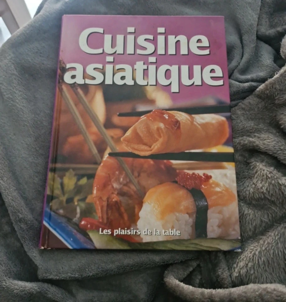 Livre de recettes "Cuisine asiatique" – Plus de 140 recettes – Relié - Photo 1/3