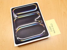 NEW Apple iPad Pro 13 inch M4 1 TB Wi-Fi  5G Cellular Space Black Nano Texture