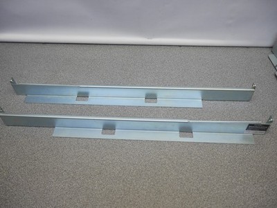 Tripp Lite Universal 1HE 19'' Server Rack Rails 21-36'' verstellbare Tiefe + Schrauben