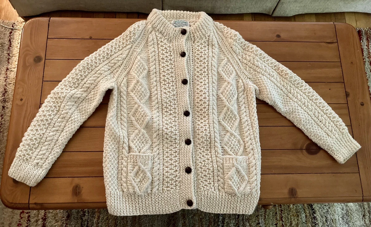 Sweater with pockets and cheap buttons