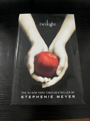 Twilight by Stephenie Meyer (2008, Hardcover)