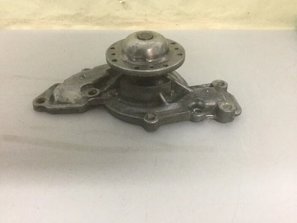Pontiac Grand Prix 1996-2007 OEM/GM Oldsmobile, bomba de agua Buick 3,8 L V6 Foto 2 de 4