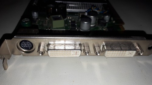 NVIDIA Quadro FX1700 Graphics Card Dual Head DVI 512MB PCIe - Picture 3 of 4