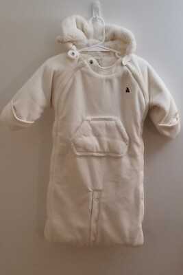 Baby Gap Sherpa Fleece Hooded Snowsuit Sack White Bunting Newborn 3-6  months EUC