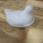 Rare Vintage MCM Hazel Atlas White Milk Glass Chicken Hen on Nest Covered Dish