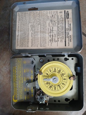 Dayton Model 6X760 Dial Timer With Day Skipper