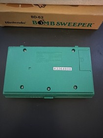 Nintendo Game & Watch BD-62 Bomb Sweeper Handheld Multi Screen 1987 MINT! 