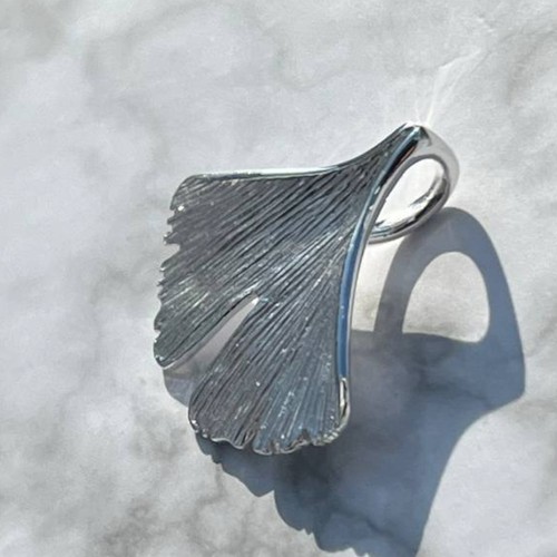 Ciondolo Foglie Di Ginkgo Con Poesia In Argento 925 - Linea