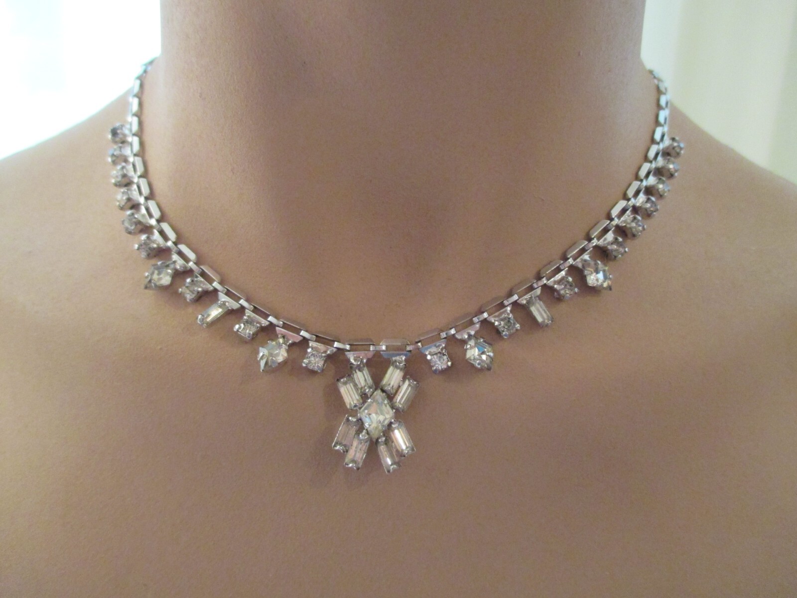 1960's Vintage Rhinestone Costume Jewelry Choker Neck… Gem