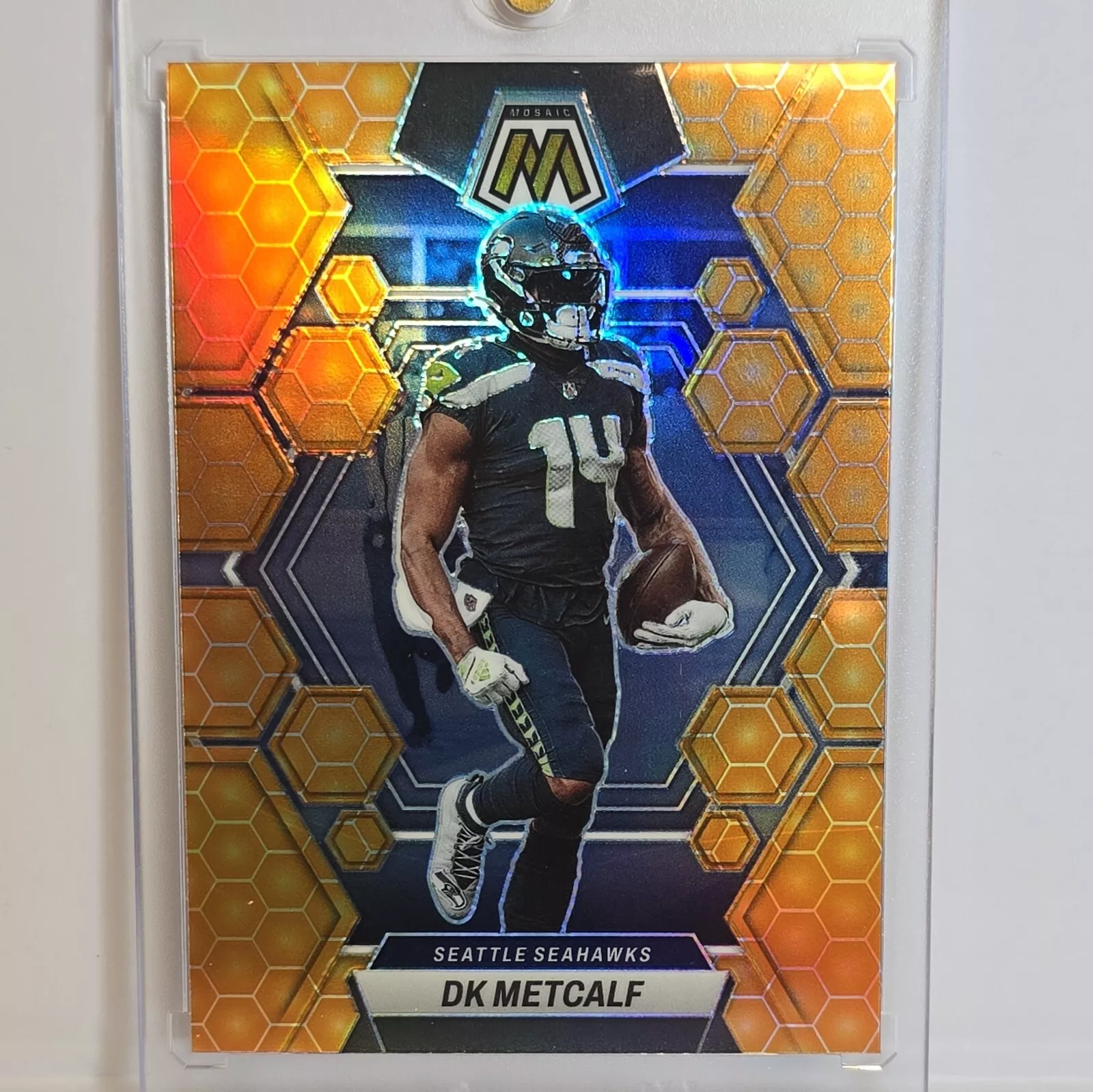 2023 DK Metcalf Mosaic Honeycomb Prizm SSP #222 Case Hit Seattle Seahawks
