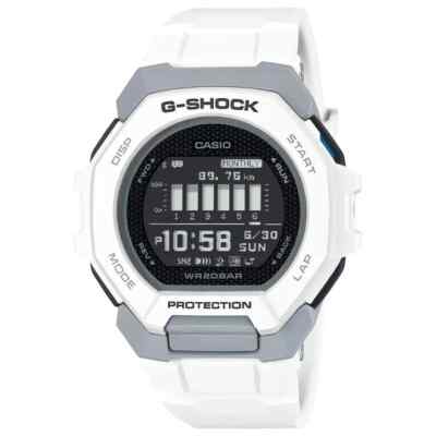 CASIO G-SHOCK G-SQUAD GBD-300-7 White & Black Bluetooth Men's Watch New in Box