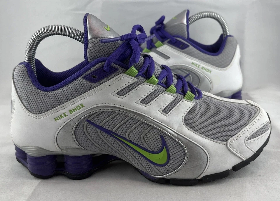Tênis Nike Shox Navina Feminino Tamanho 7 Roxo Branco Cinza Amortecedores - Imagem 2 de 4