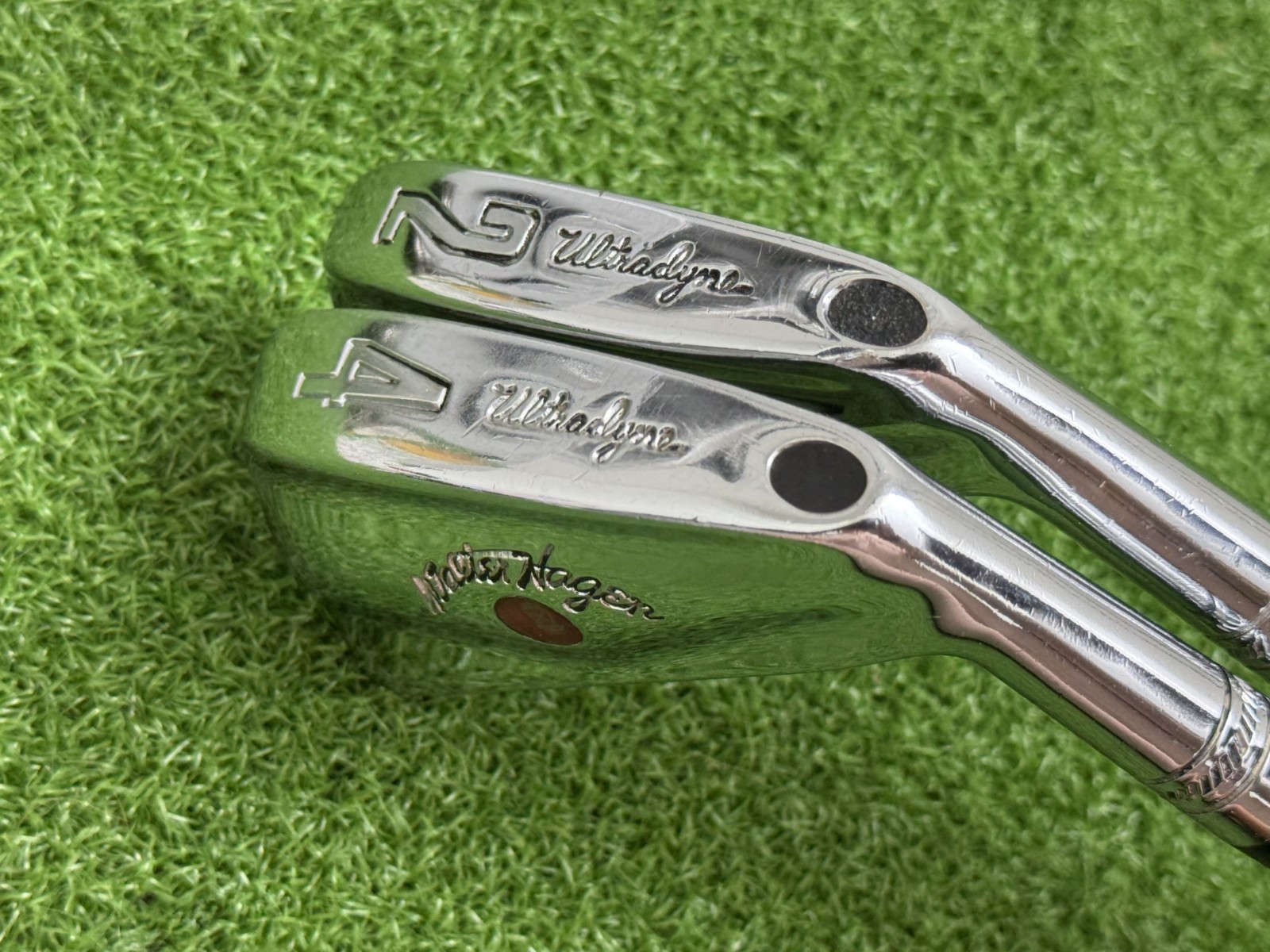 1972-73 Walter Hagen Ultradyne (Red Button) Irons 2 / 4 Right Handed Steel Stiff
