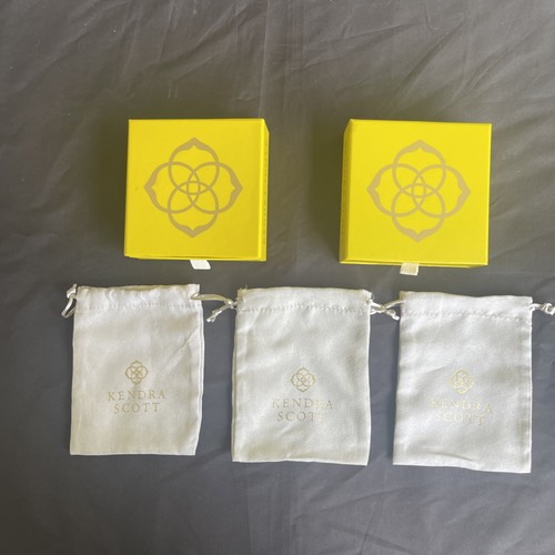 Kendra Scott Packaging & Dust Bags Lot