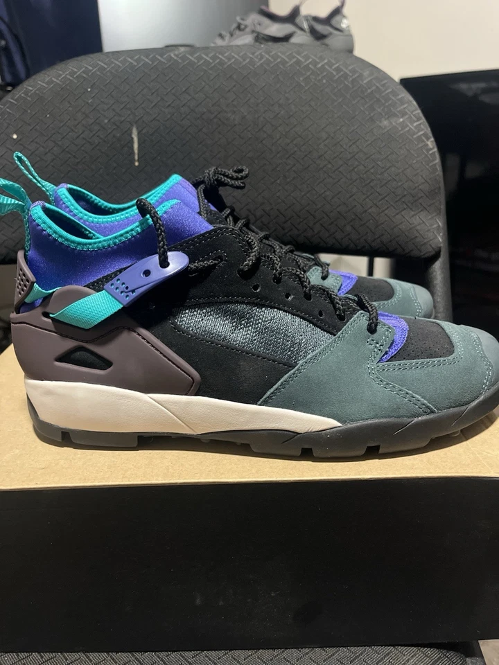 Nike Air Revaderchi Men's Size 8 Granite Red Plum AR0479-003 - Image 2 of 4