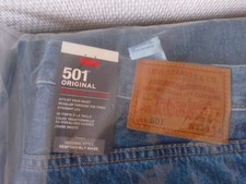 pantalon Levi's 501 W : 33 L : 34 neuf
