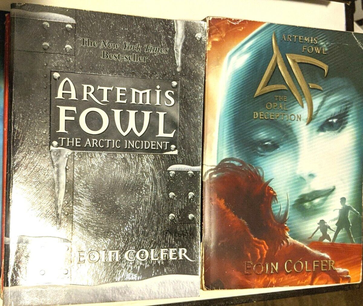 Artemis Fowl Series Box Set (Books 1-8)