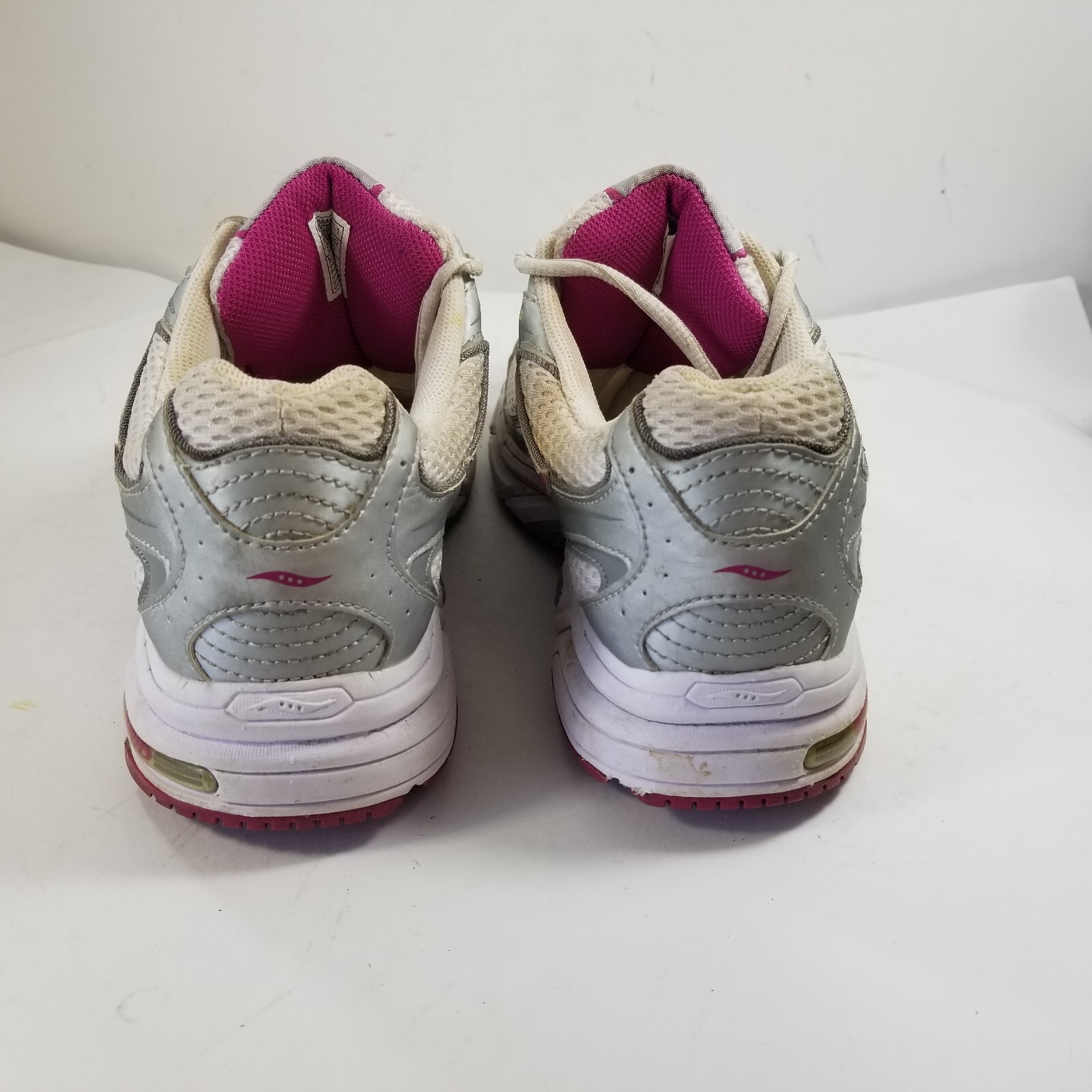 SAUCONY Women's Shoes Grid Pride Running Gray Silver Magenta Size 9.5 thumbnail 6