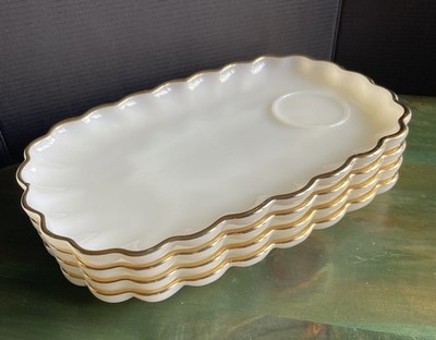Gold trimmed (4) Anchor Hocking rectangle milk glass snack plates No Chip/Crack