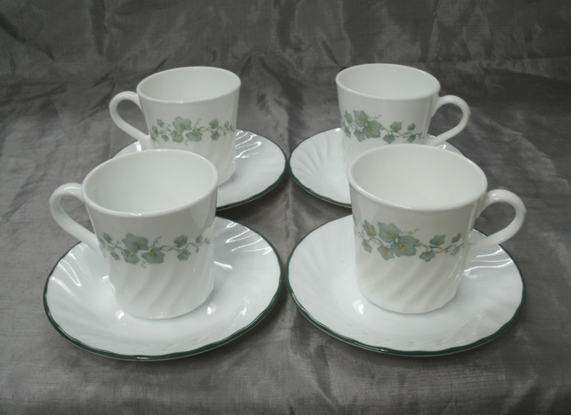 Corning Ware Corelle CALLAWAY Ivy 4 Tea Coffee Cup & Saucer Sets Green Rim EC 1