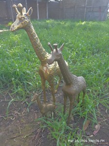 VINTAGE SOLID BRASS MOM, DAD & BABY GIRAFFE STATUES 22" 19" 6"