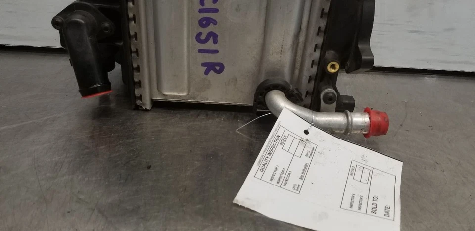 16 MERCEDES BENZ AMG C63S W205 4.0L INTERCOOLER RIGHT PASSENGER 1770900614 - Image 2 of 4