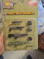 The Ultimate Soldier Street Heat Series 2 VERY RARE! 1:6 scale weapons set