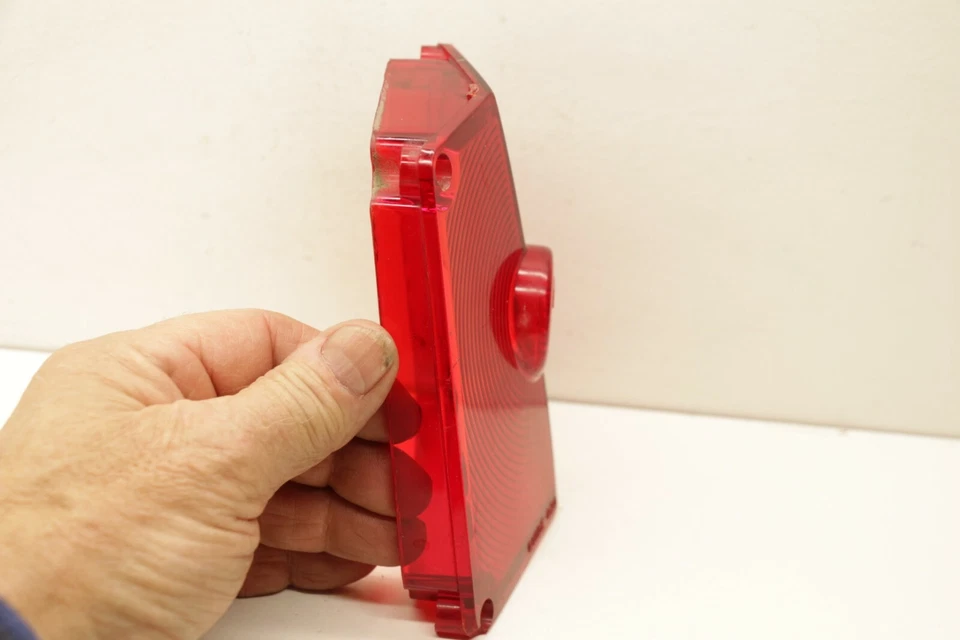 Lente de luz de parada trasera Buick Sport Wagon 1963 OEM 5953887 STDB63 guía 4ZA Foto 4 de 4