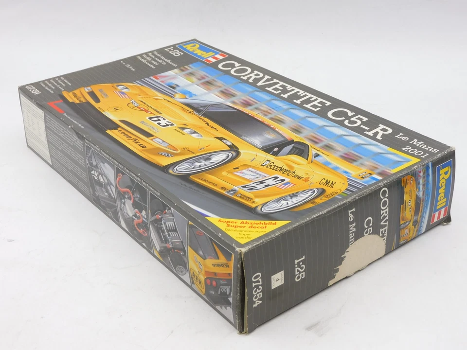 Revell Chevrolet Corvette CR-5 1/25 vintage plastic kit 07354 not complete box - Immagine 2 di 4