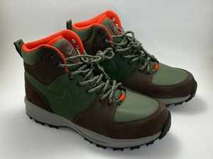 nike manoa olive