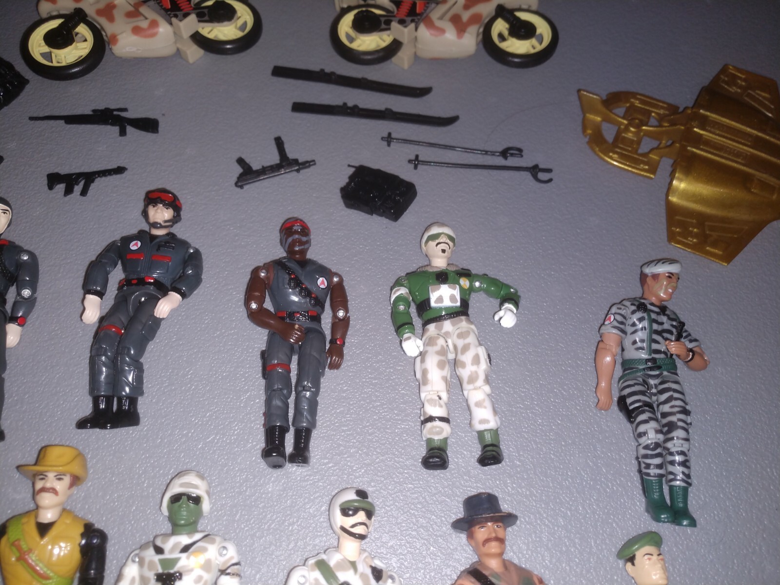 Picture 4 of 9