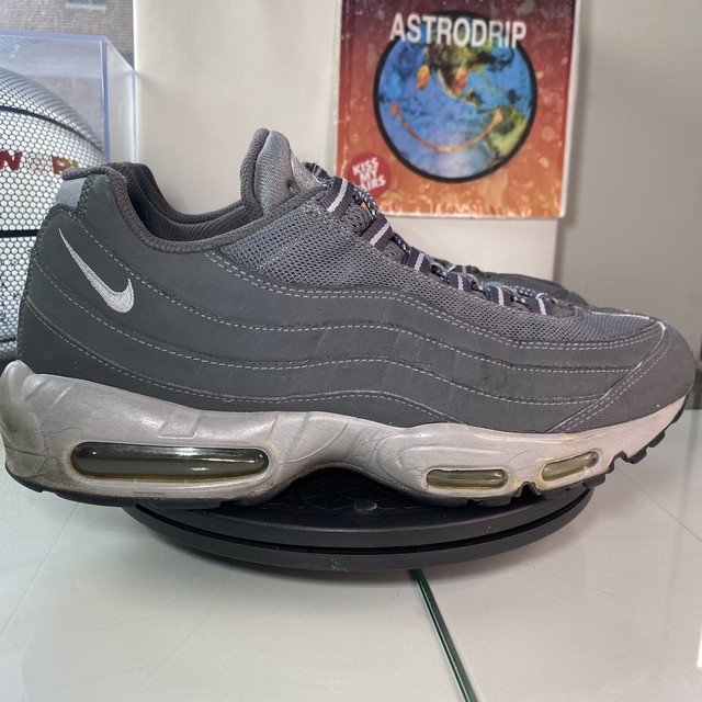 dark grey 95s