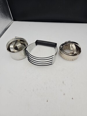 Vintage Pastry Blender EKCO CHROMIUM PLATED  Included 2 Sets Biscuit Cutters 
