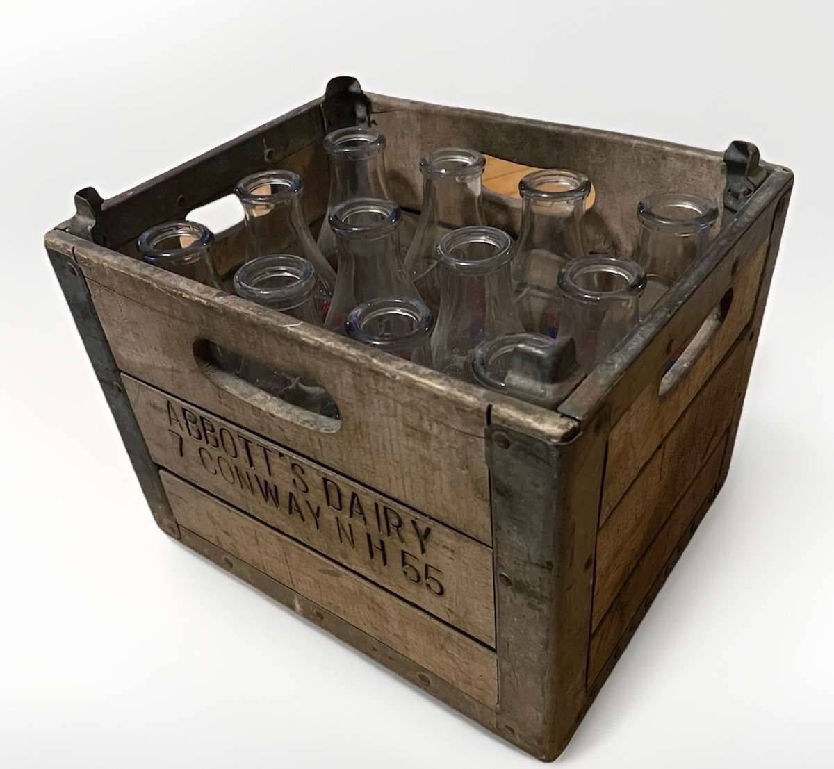 1955 Abbotts Dairy Wood Milk Crate Carrier w/ 12 Bottles Conway