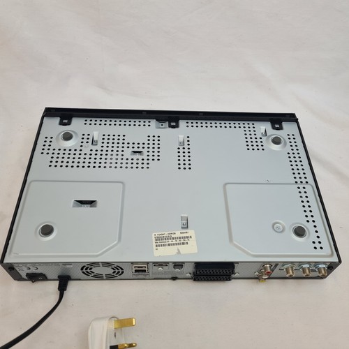 Humax Foxsat-HDR 320GB Freesat+ HD Recorder Twin Tuner HDMI Remote - Picture 14 of 20