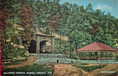Eureka Springs, AR. Magnetic Springs  - Early Linen Postcard