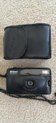 Nikon Nice Touch 2 / L35AF2 35mm Film Camera   Powers On   Parts/Repair