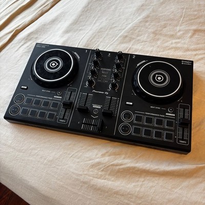 Pioneer DDJ-200 Smart DJ Controller