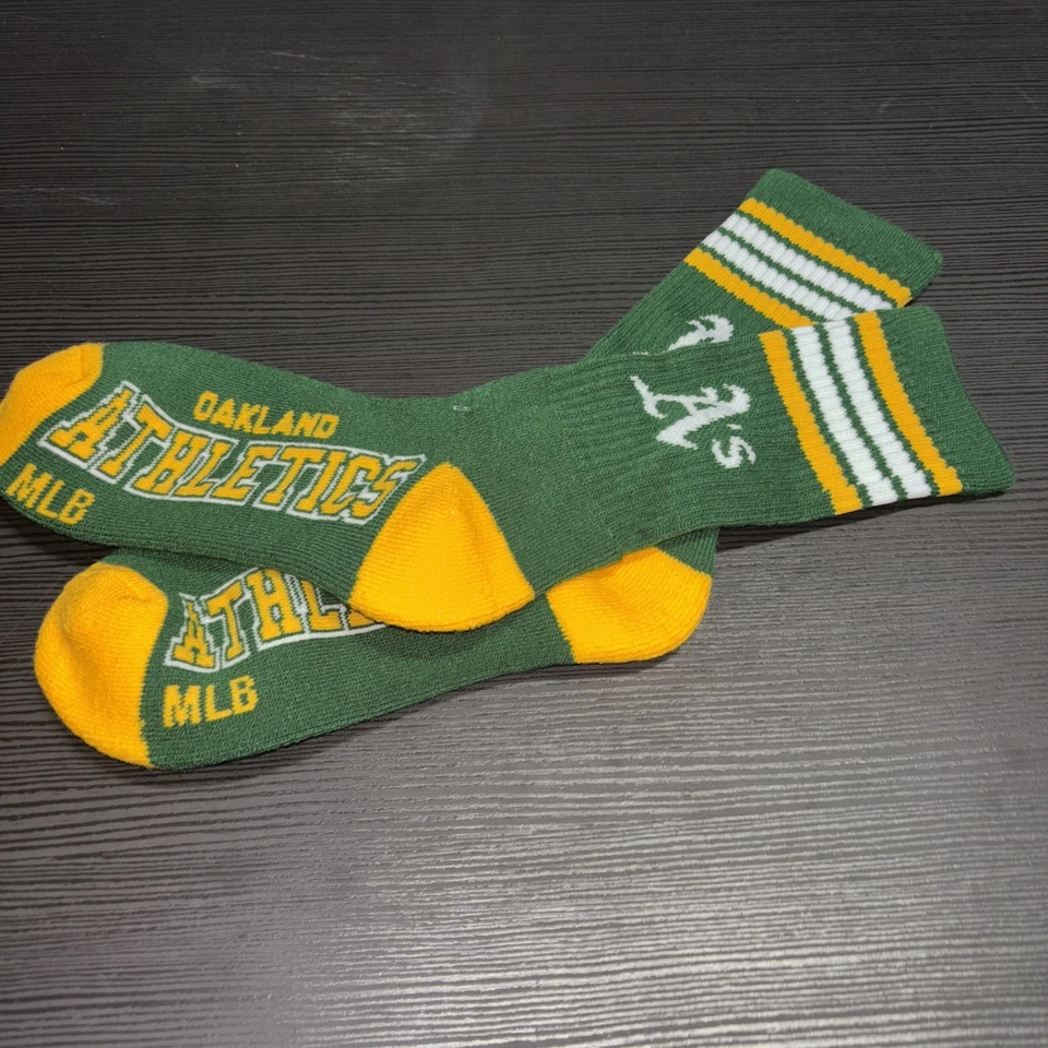 Youth Size OAKLAND ATHLETICS A’s Crew Socks MLB Baseball New Green Yellow - Image 4 of 4