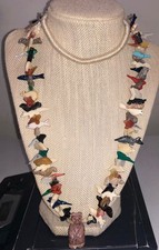 Vintage Native American Zuni Fetish necklace carved stone animals BEAR Colorful