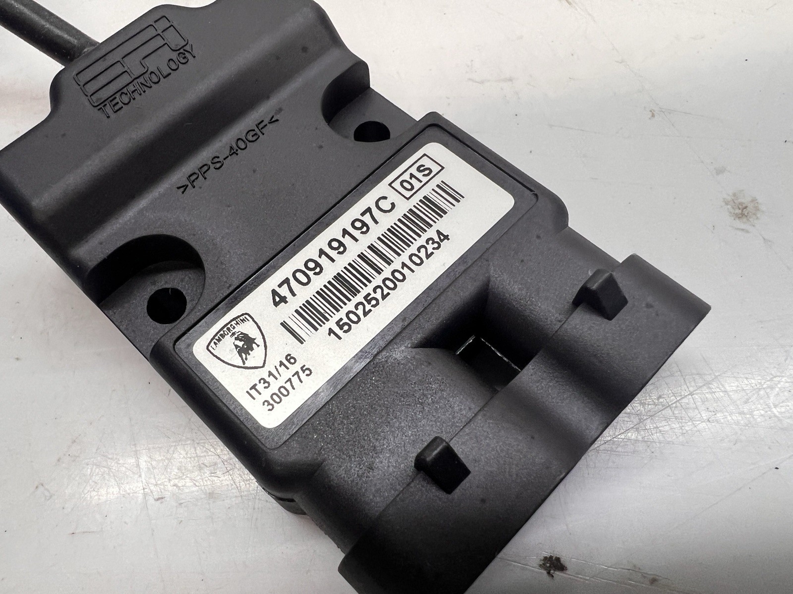 LAMBORGHINI AVENTADOR LP700 LP770 COLD JOINT CATALYST OEM 470919197C 470919197D
