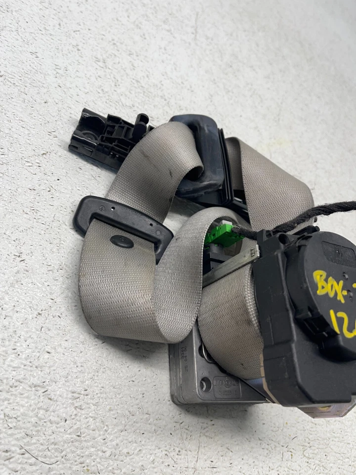 2001-07 MERCEDES-BENZ W203, C230, C280, C350 CINTURÓN DE SEGURIDAD DELANTERO IZQUIERDO RETRACTOR OEM Foto 3 de 4