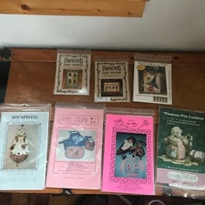 Lot of 7 Udder Bag Laddy Country Apron Possom Pin Cushion Christmas Stitchery 