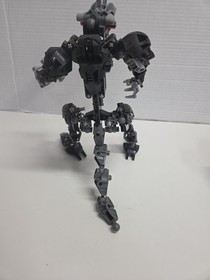 LEGO BIONICLE 8811 - Kikanalo Only